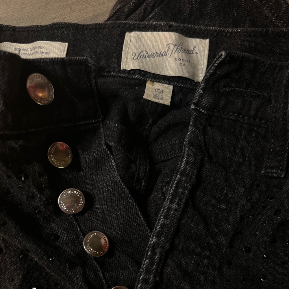 Jeans - Picture 3 of 4
